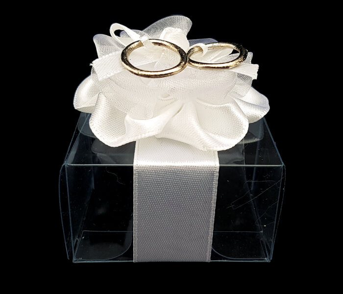 1006-801 Acetate box with gold rings 6pce 3cm high _5cm with lollies not included 1.25 per piece 7.50per packet (6)1